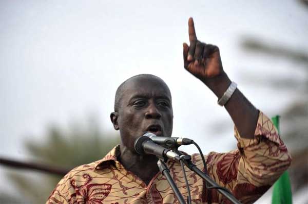 Crise à l&rsquo;Ucad: Landing Savané appelle le Président Diomaye à écouter les étudiants