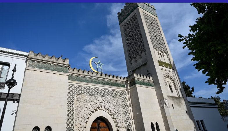 Ramadan 2026 : Deux dates officielles en France, confusion sur les réseaux sociaux