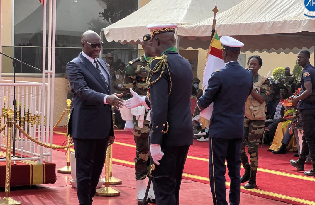 Armées Sénégalaises : Le Vice-amiral d’escadre Oumar Wade prend officiellement les commandes (photos)