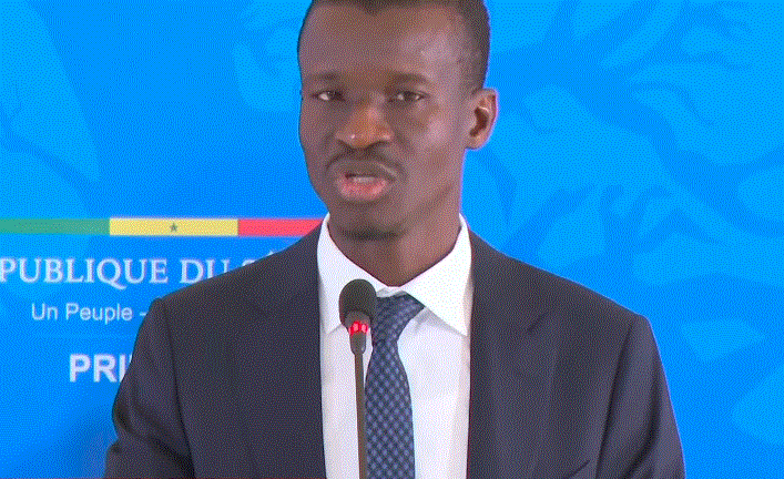 UCAD: Une cellule de dialogue permanent entre étudiants et FDS annoncée