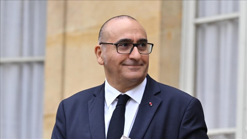 Un télégramme urgent envoyé aux préfets français pour verrouiller des lieux de culte spécifiques