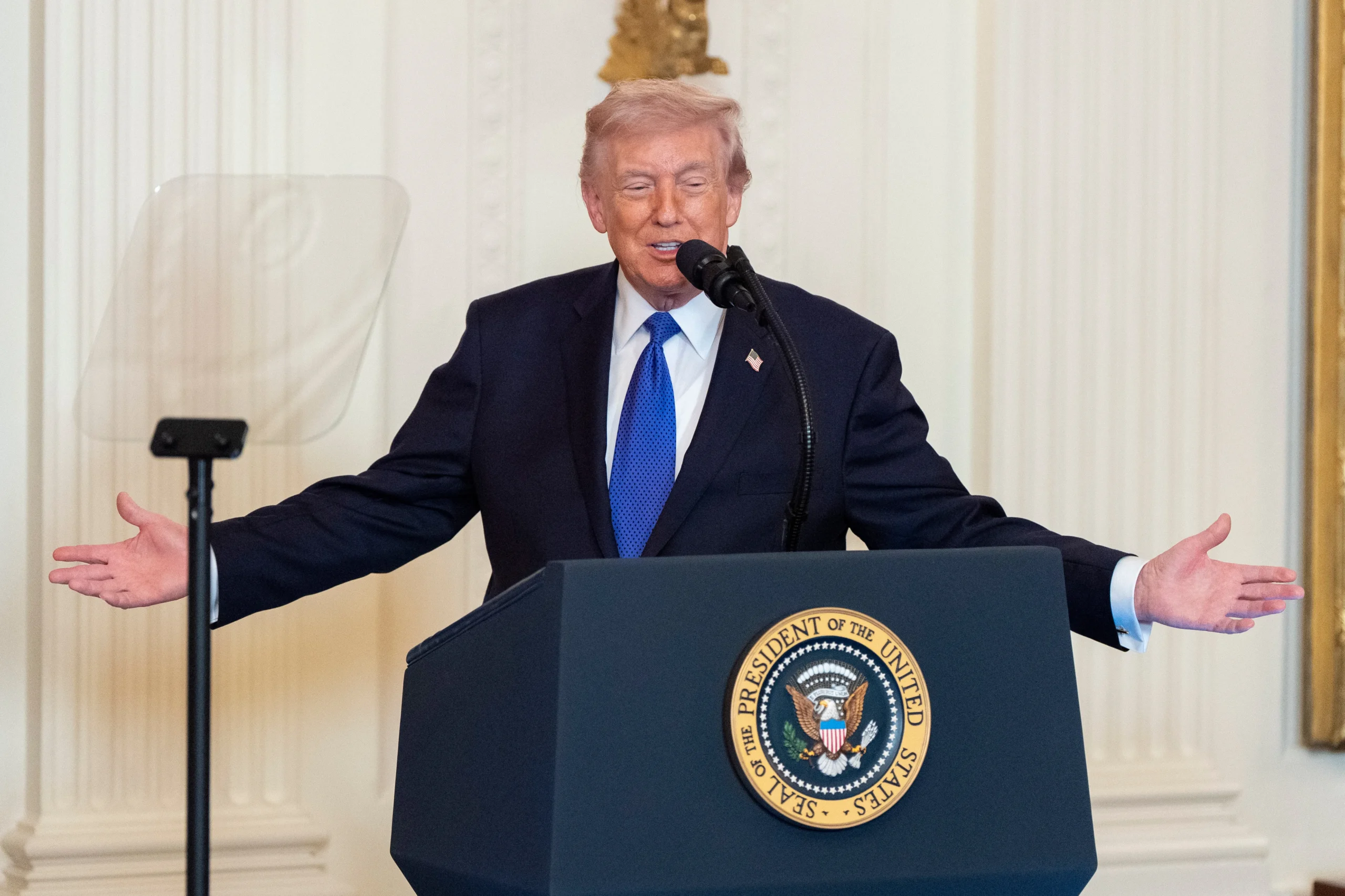 Guerre en Iran : face aux premières pertes américaines, Donald Trump révise le calendrier de l’offensive