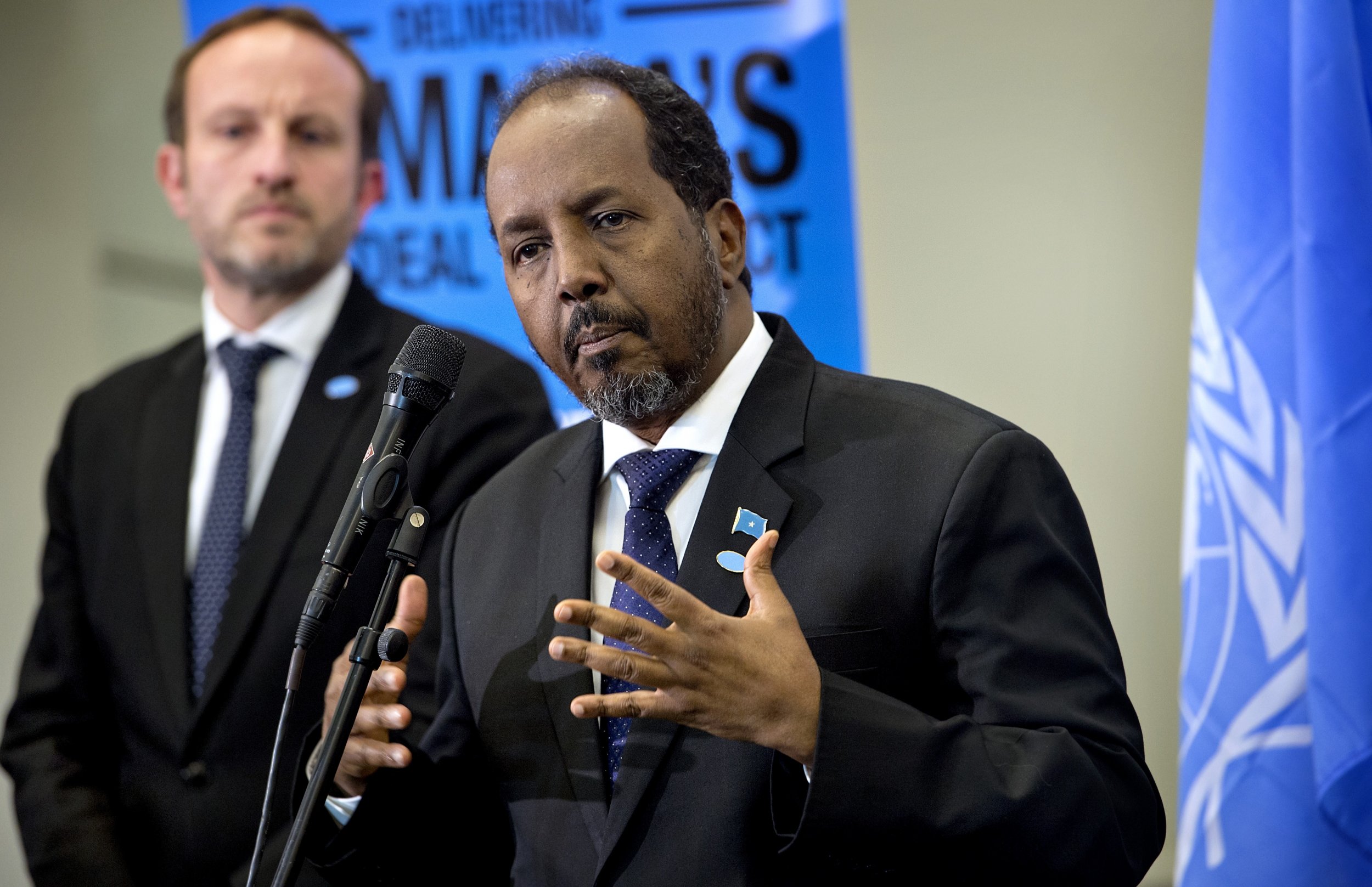 Somalie : la nouvelle Constitution acte la fin du vote clanique mais maintient une exception au sommet de l’État