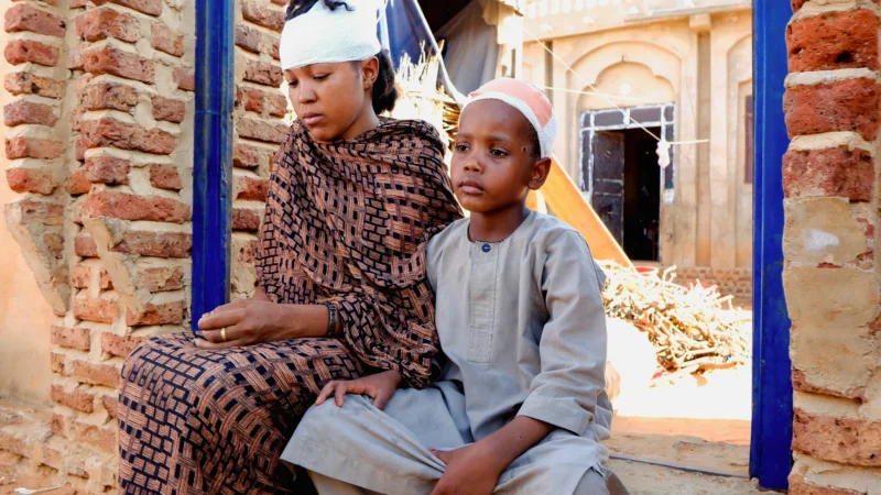 Guerre au Soudan : l&rsquo;offensive éclair de l&rsquo;armée régulière fait chuter un bastion stratégique des paramilitaires