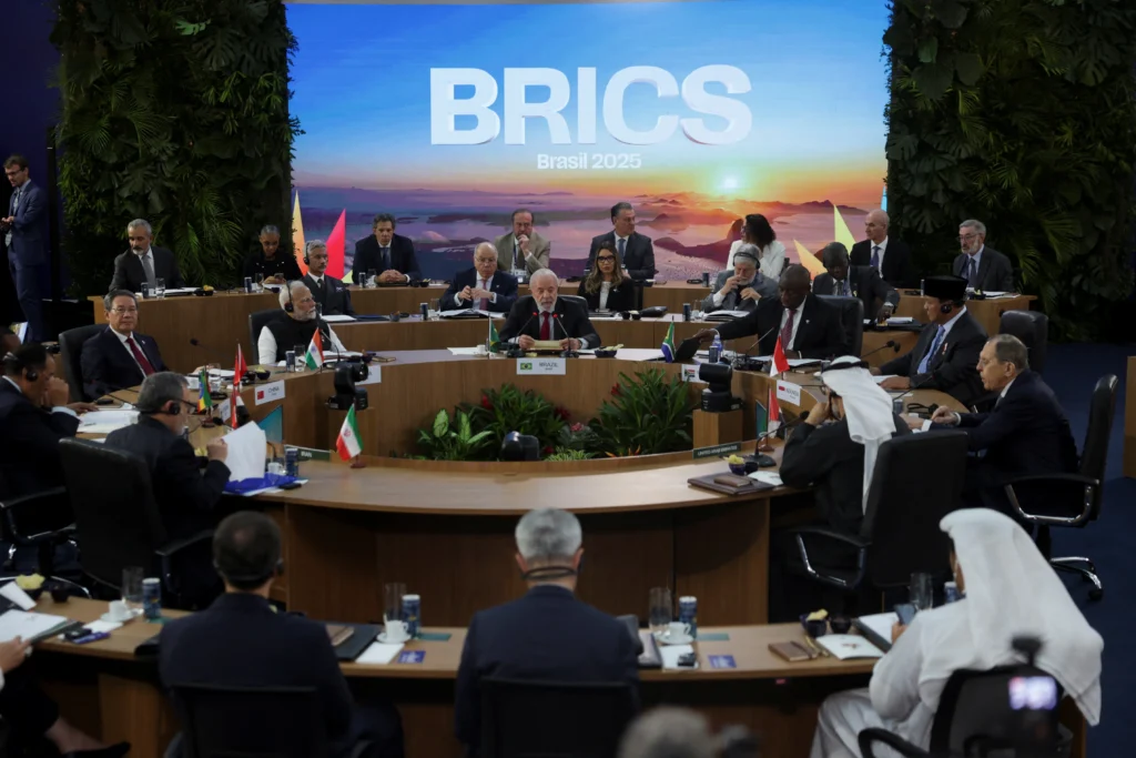 Frappes en Iran : l’Inde fige la réaction des Brics pour protéger ses récents pactes avec les États-Unis et Israël