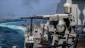 Le commandement américain somme les civils iraniens de fuir immédiatement un secteur d&rsquo;activité stratégique.