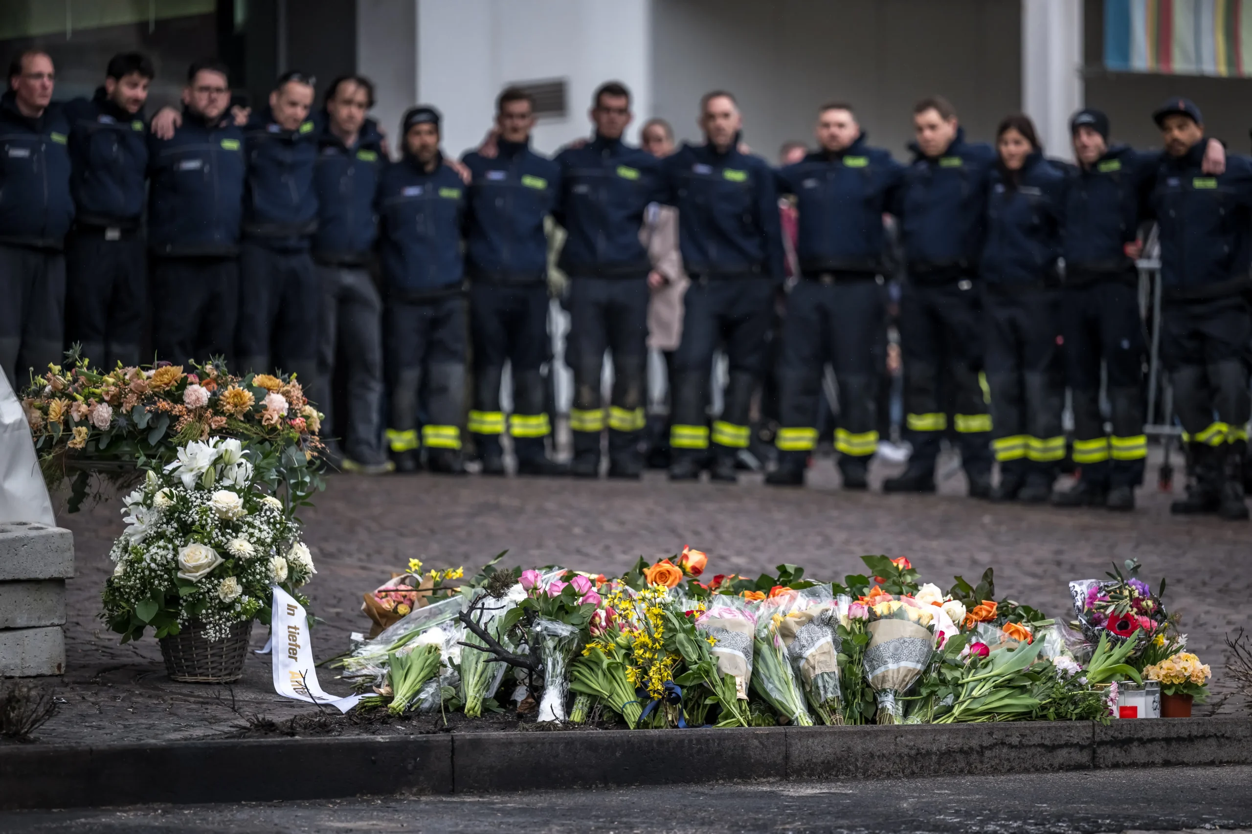 L&rsquo;origine du feu qui a ravagé un bus en Suisse et fait six morts formellement identifiée par les enquêteurs