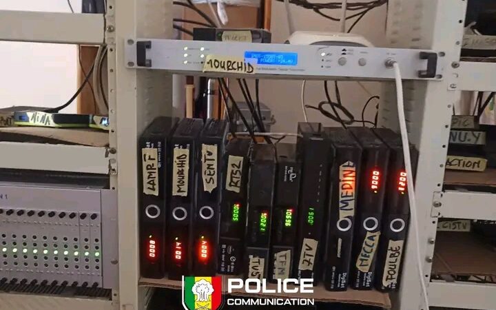 Ouakam : Démantèlement d&rsquo;un réseau clandestin de piraterie audiovisuelle (Photos)
