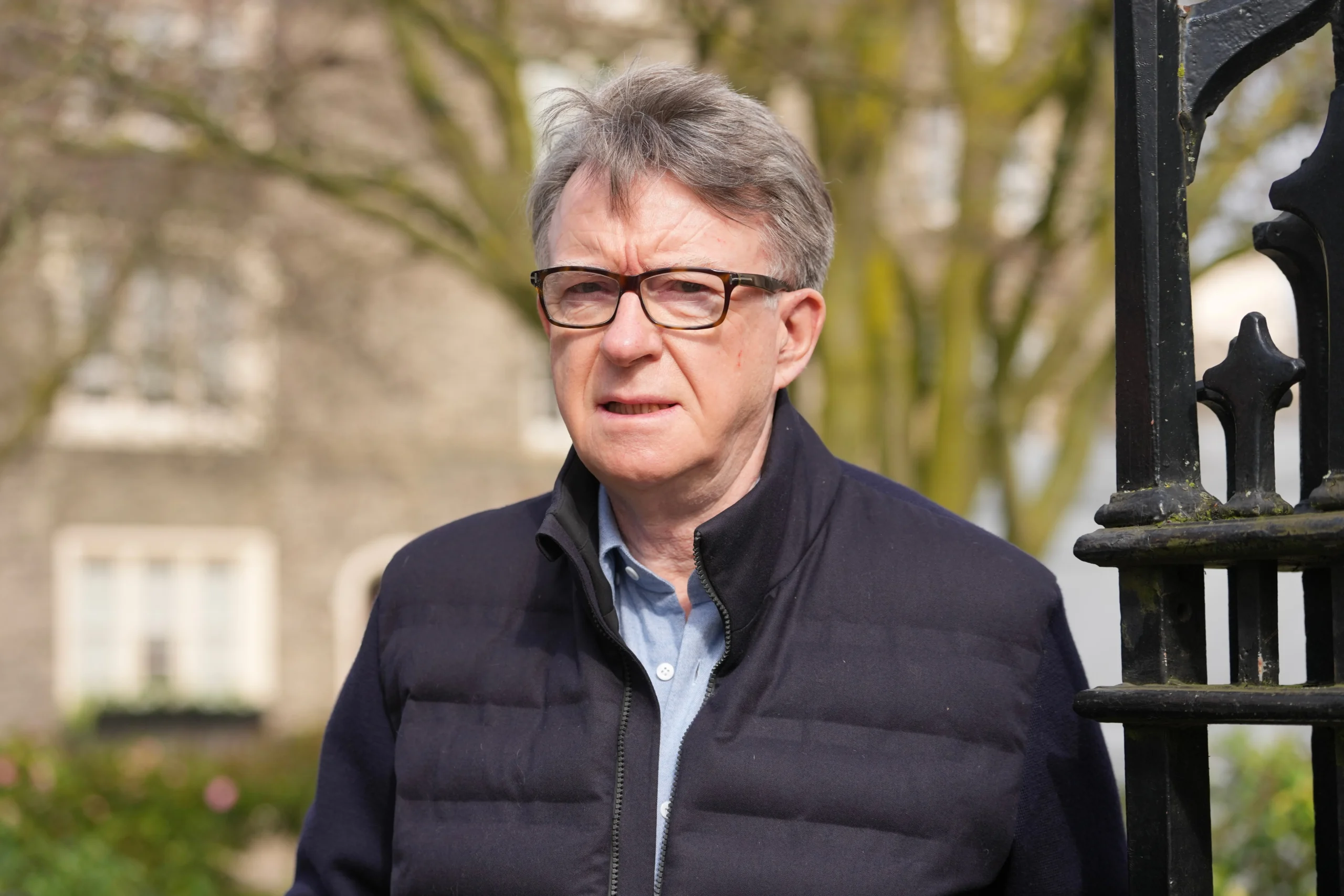 Royaume-Uni : averti du risque, Keir Starmer a nommé un proche de Jeffrey Epstein à ce poste clé