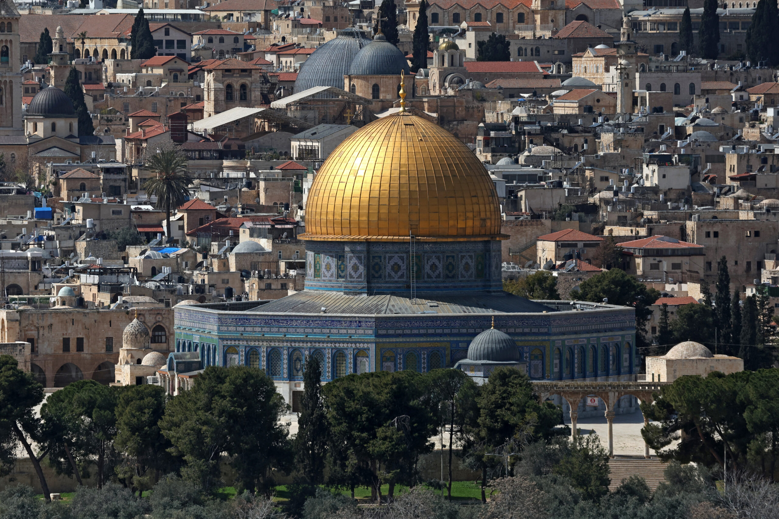 Bouclage d&rsquo;Al-Aqsa : huit pays s&rsquo;unissent contre Israël et rappellent à qui revient la juridiction exclusive du site