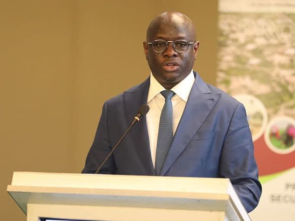 Pression sur la dette extérieure : l&rsquo;alternative trouvée par l&rsquo;État pour honorer une échéance de 268 milliards FCFA