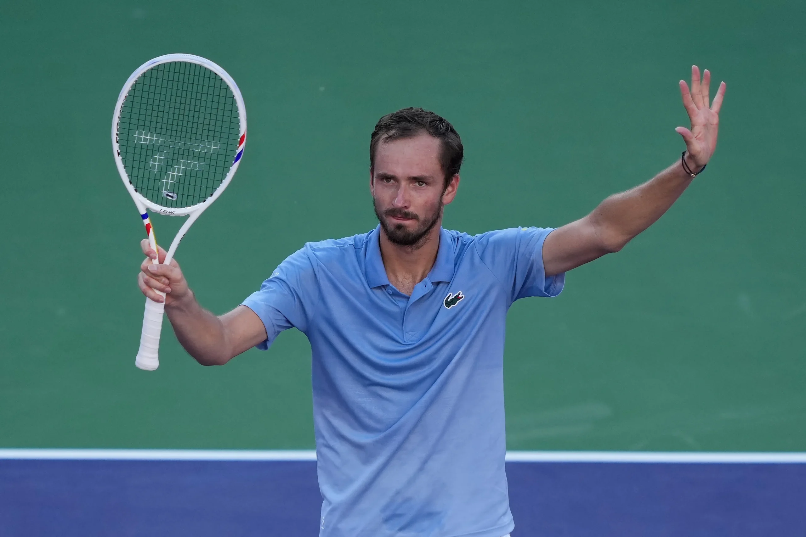 États-Unis : pour atteindre la finale d’Indian Wells, le tombeur d’Alcaraz a d’abord dû fuir le Moyen-Orient en voiture