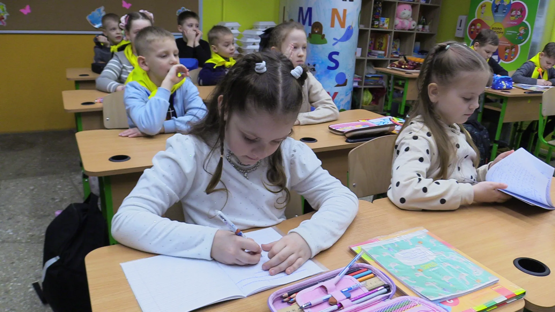Guerre en Ukraine : pour protéger 20 000 élèves des frappes russes, Kharkiv réaffecte ce vaste réseau souterrain