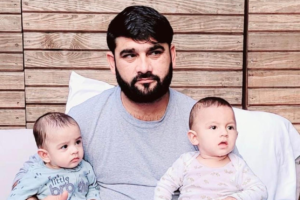 Arrêté devant ses enfants aux États-Unis, un ancien soldat afghan perd la vie le lendemain en détention