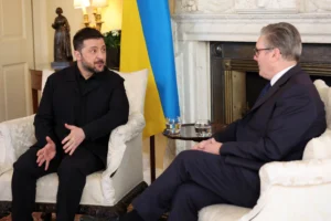 L&rsquo;escalade au Moyen-Orient draine une ressource vitale pour Kiev : la parade militaire signée par Zelensky à Londres