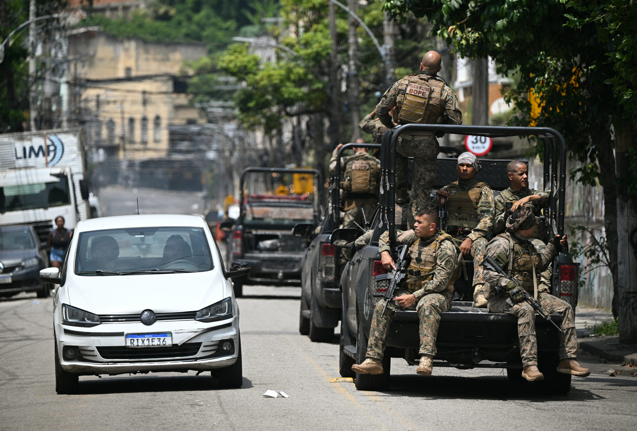 Raid meurtrier au Brésil : l&rsquo;élimination de ce chef de gang pousse le gouvernement à interpeller Donald Trump.