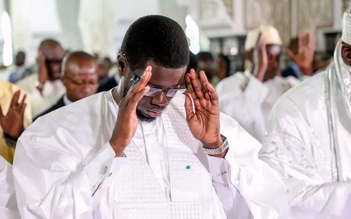 Korité 2026 : Diomaye Faye rend hommage aux autorités religieuses et coutumières du pays