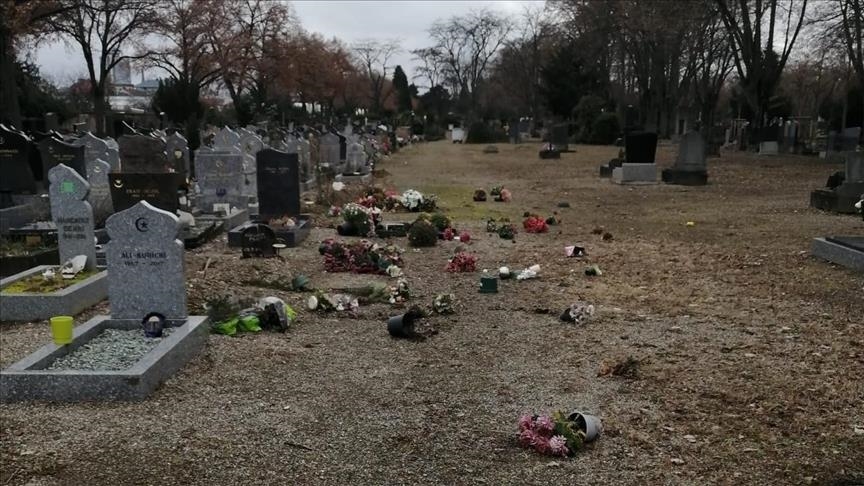 France : le vandalisme d’une dizaine de tombes s’inscrit dans une hausse de 88 % de ces actes ciblés