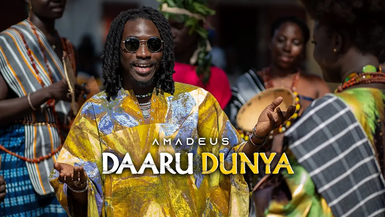 La barre des 20 millions de vues franchie : l’interprète de ce hit réagit à son record sur les plateformes