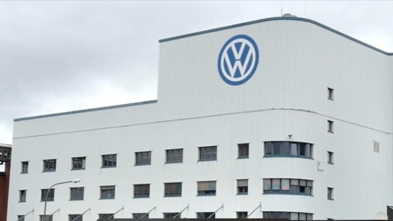 Un géant automobile allemand négocie avec la défense israélienne pour sauver son usine