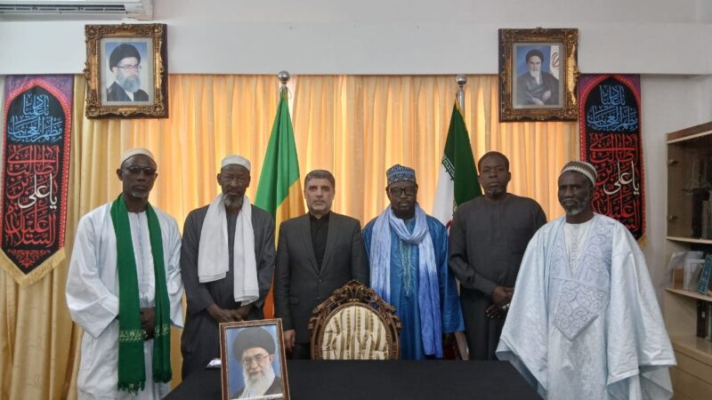 Condoléances : une forte délégation du Khalife général des Khadres à l’ambassade d’Iran à Dakar(photos)