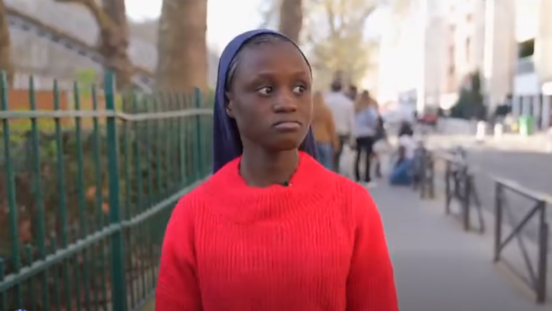 Éloquence francophone : Une jeune  Ziguinchoroise de 19 ans éblouit Paris