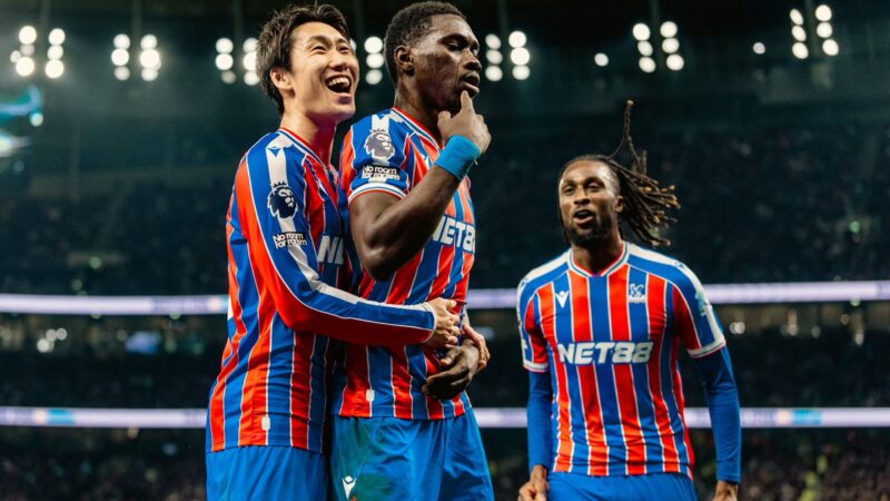 Premier League : Ismaïla Sarr s’offre un doublé et fait chuter Tottenham de Pape Matar Sarr (vidéo)