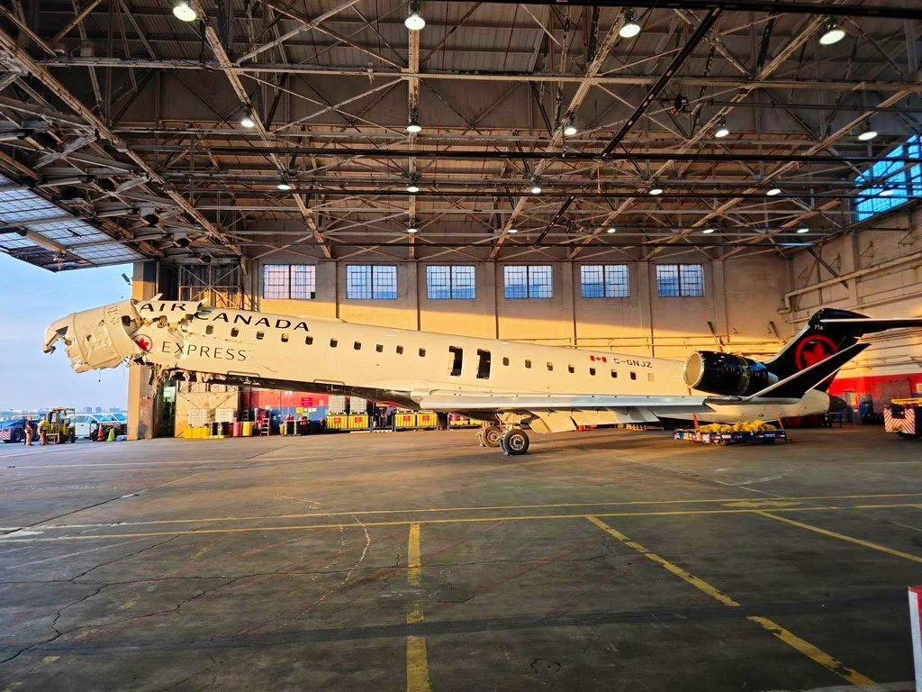 New York : à LaGuardia Airport, la piste sur le point de rouvrir après l’accident d’Air Canada