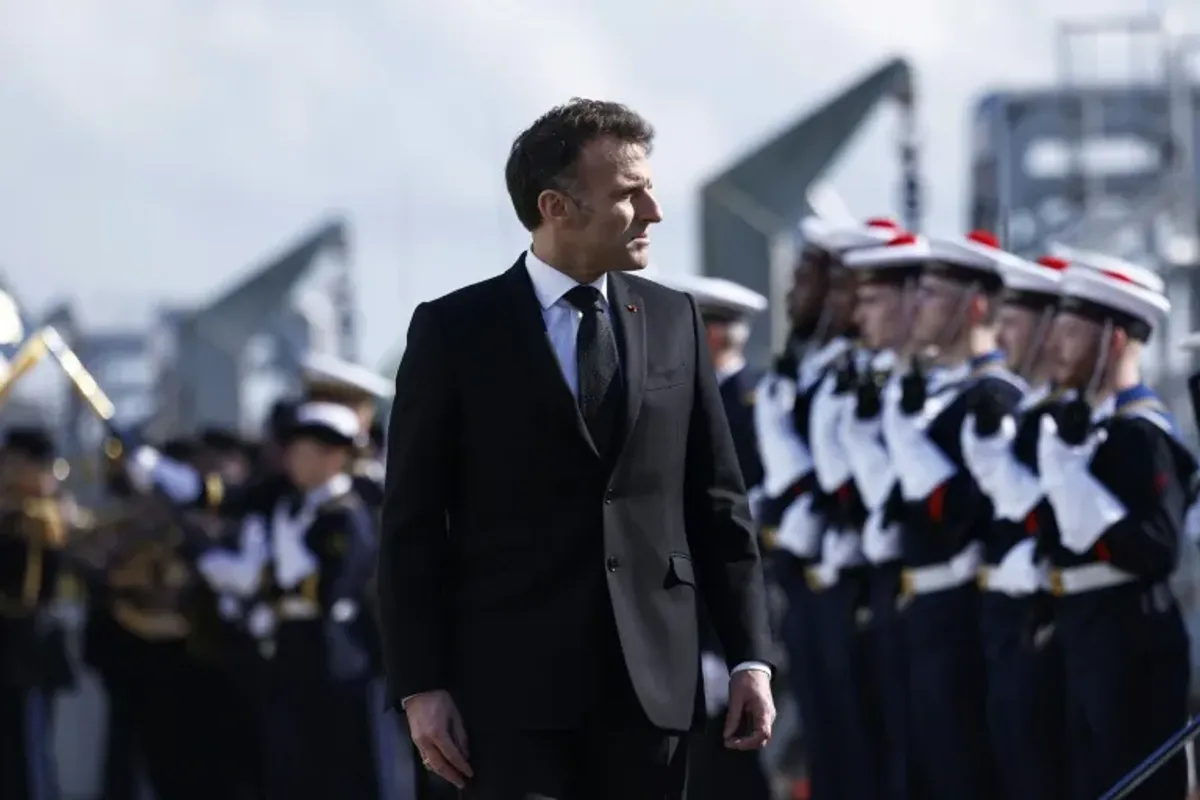 Guerre en Iran: Emmanuel Macron a demandé au porte-avions Charles de Gaulle de …