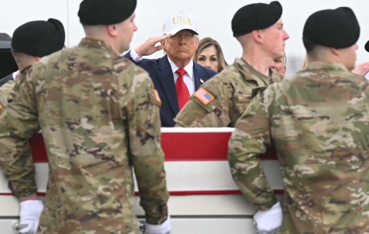 Guerre Iran/ Usa, Trump a accueilli les dépouilles de soldats tués