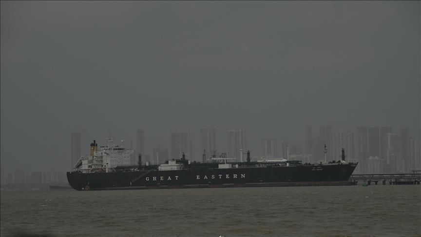 Chute de 95 % du trafic à Ormuz : l’enlisement de la crise iranienne gagne un secteur inattendu au-delà de l’énergie