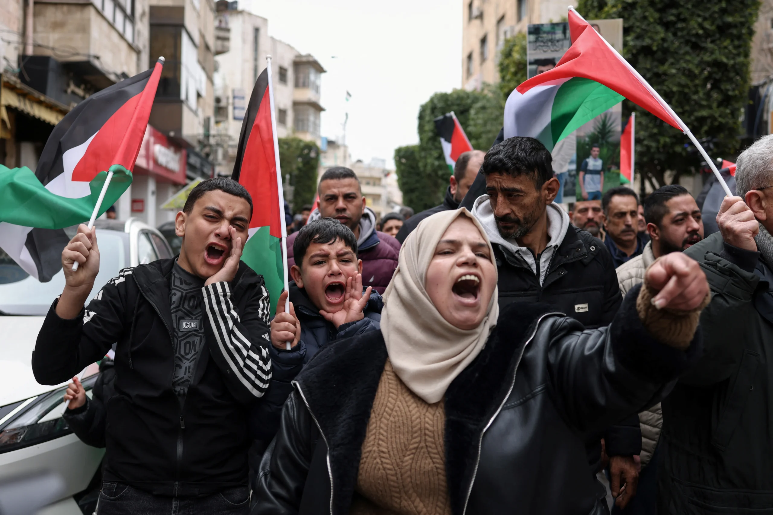 Une grève massive paralyse la Cisjordanie en riposte au vote d&rsquo;une loi israélienne qualifiée de crime de guerre