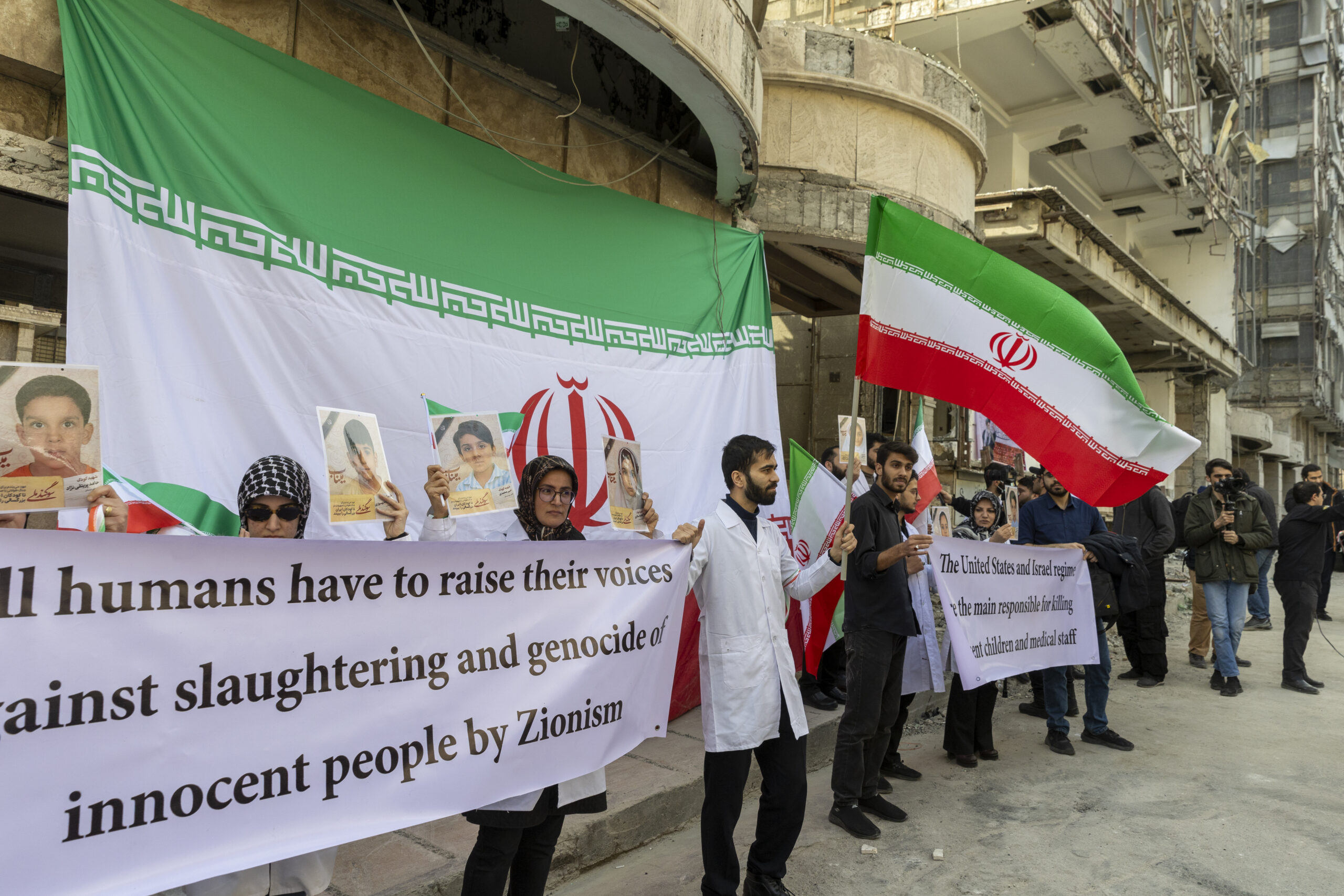Plus de 20 attaques confirmées en Iran : le rapport de l’OMS dévoile la nature des cibles américano-israéliennes
