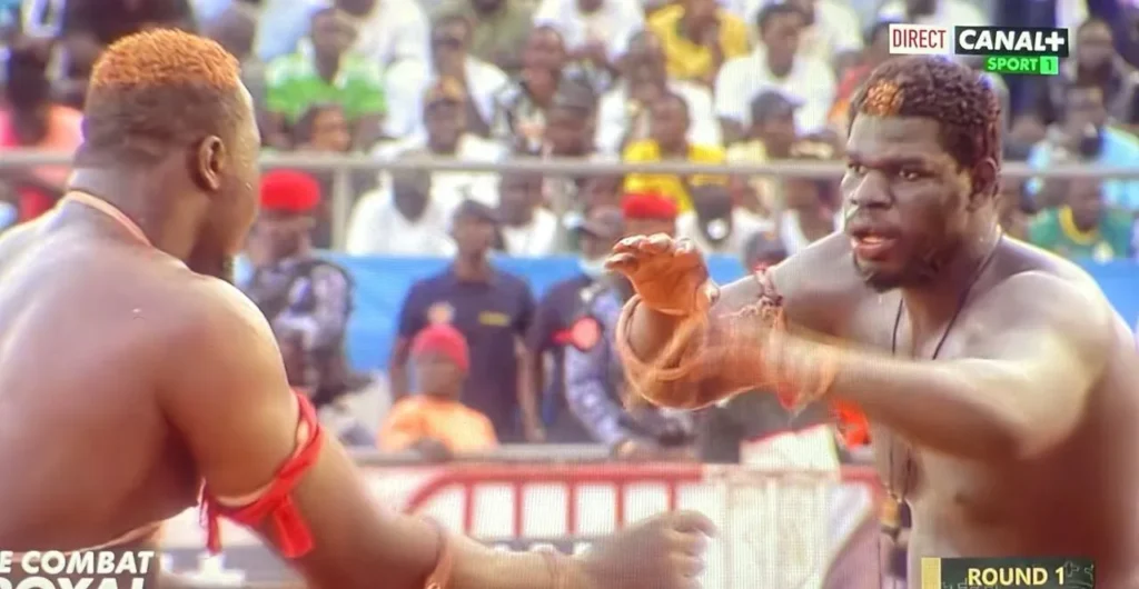 Arène nationale : l'ultime prise au sol qui a désigné le vainqueur du duel entre Alboury et Pape Thiam