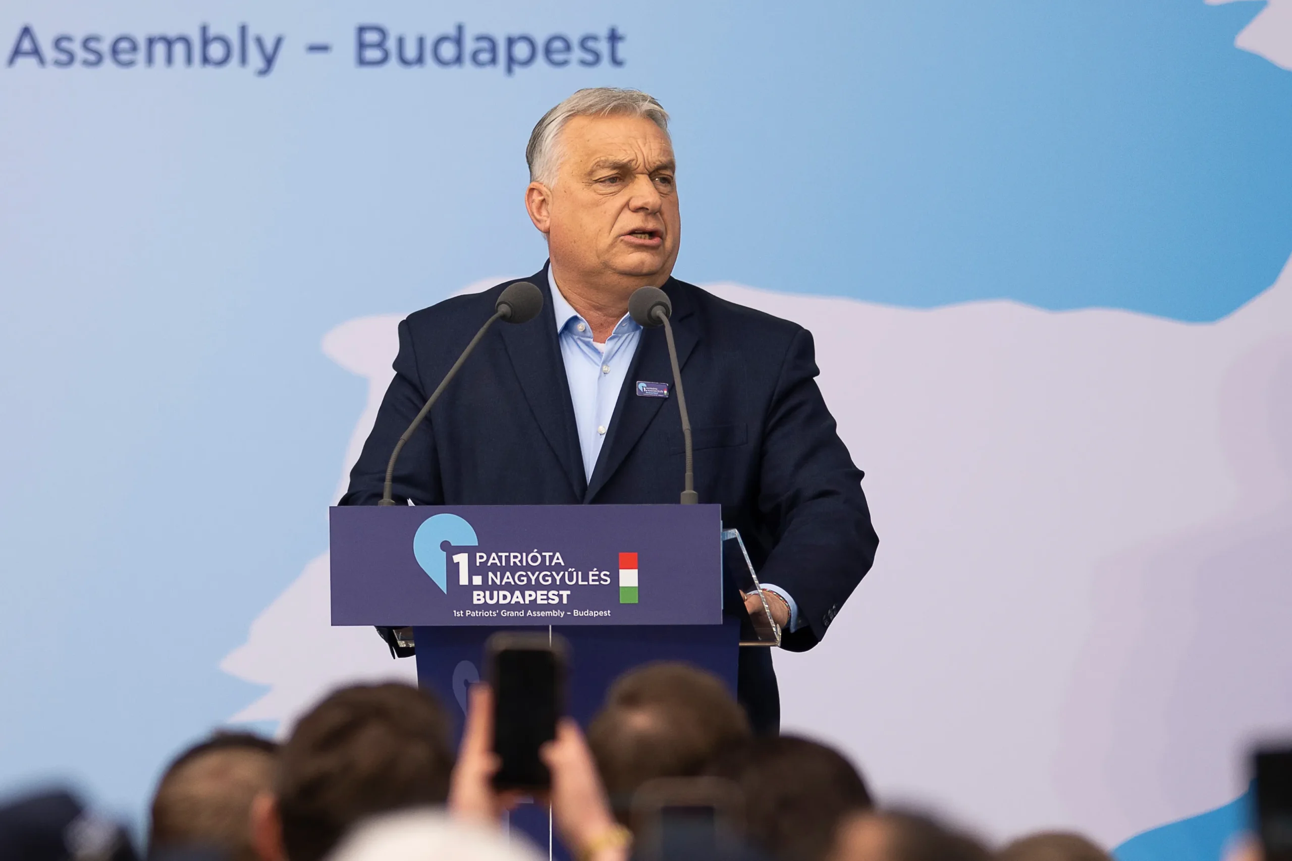 Élections en Hongrie : menacé par les sondages, Viktor Orban abat une ultime carte diplomatique venue de Washington