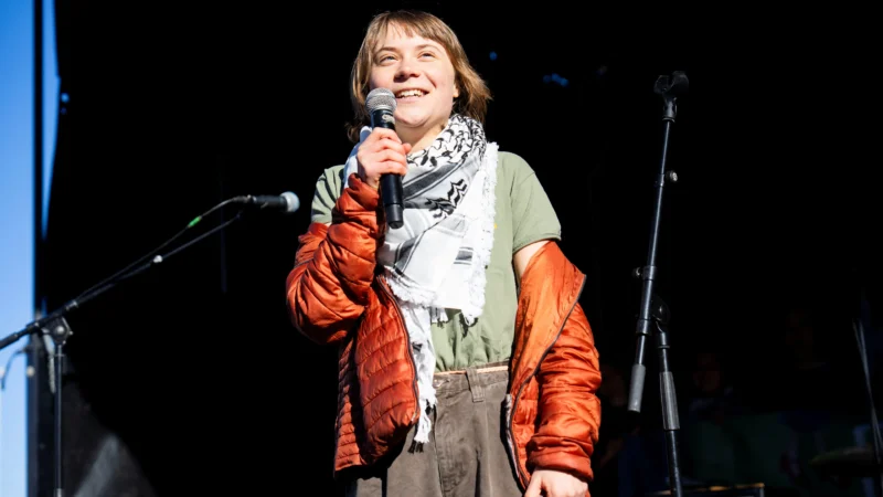 « Une civilisation entière va mourir » : la menace de Trump sur l&rsquo;Iran fait réagir une célèbre militante