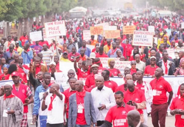 Classes désertes et moteurs à l’arrêt : l’itinéraire de la marche nationale prévue par le front syndical