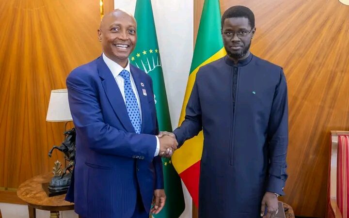 Audience au Palais : Diomaye Faye reçoit le président de la Caf, Patrice Motsepe