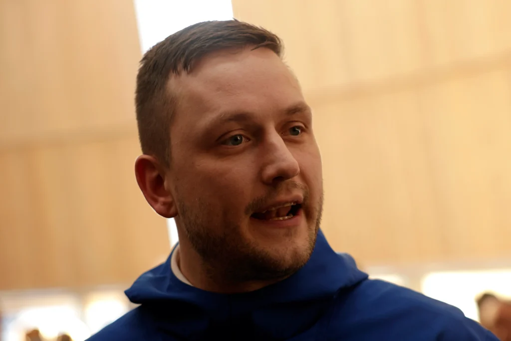 Donald Trump s’attaque au Groenland, le Premier ministre riposte et dévoile les véritables ambitions de Washington