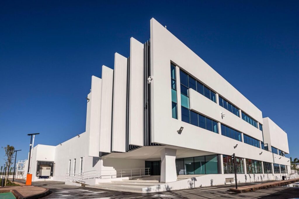 Maroc : 15 mois de travaux et 180 caméras pour sécuriser la nouvelle arme numérique d’Orange en Afrique