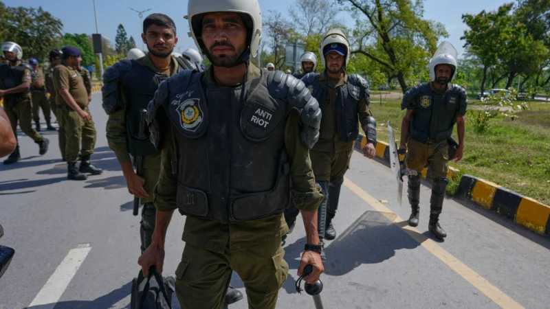 « Décimation complète » : la réponse de Trump aux deux conditions posées par Téhéran avant le sommet au Pakistan