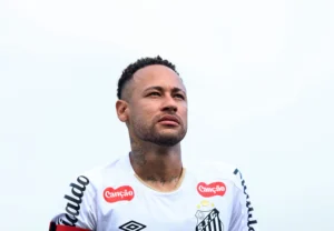 Coupe du Monde : le compte à rebours de deux mois lancé par Carlo Ancelotti au meilleur buteur du Brésil