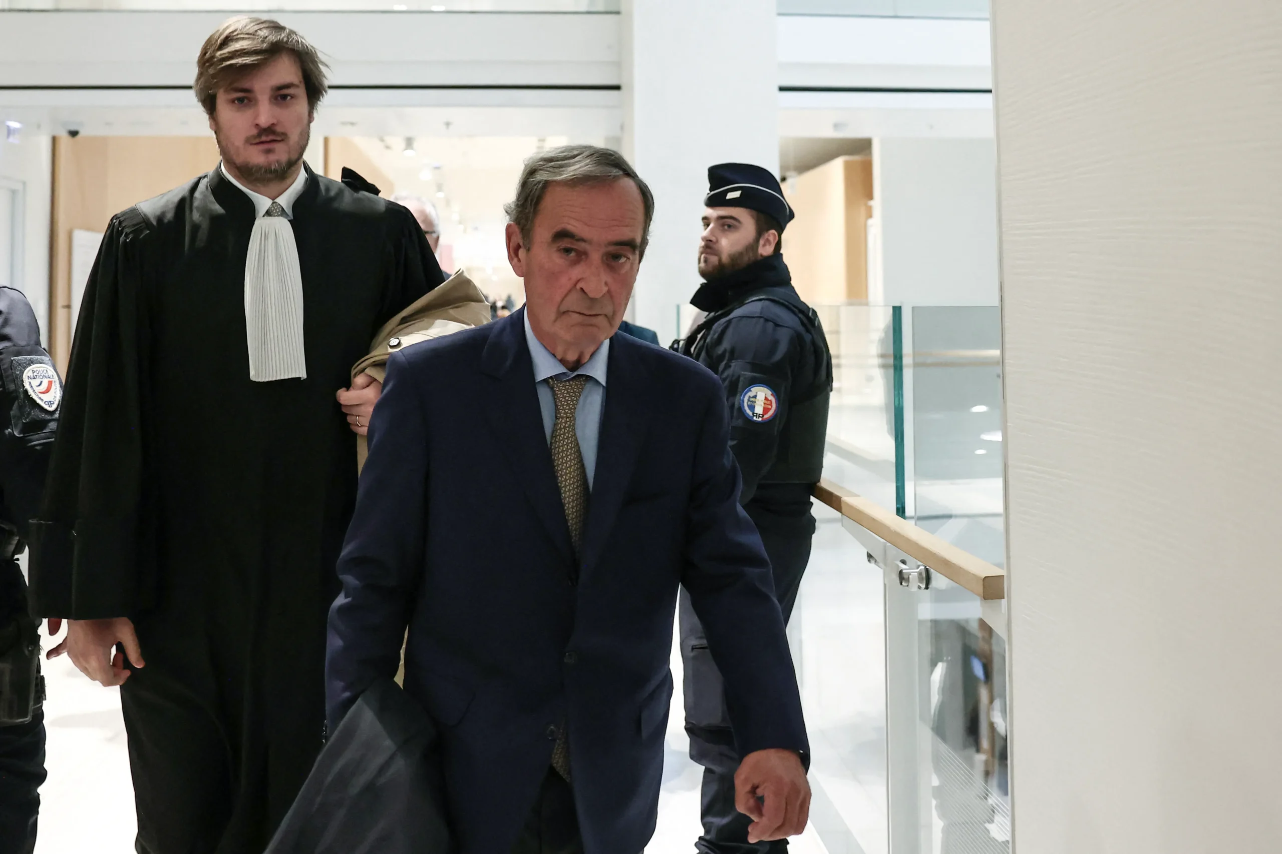 Terrorisme en Syrie et plusieurs années de prison pour l’ex-PDG de Lafarge