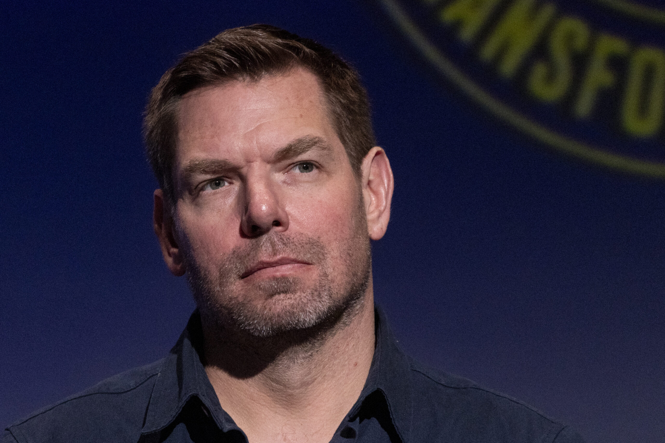 Démission d’Eric Swalwell au Congrès américain, le nombre exact d’accusatrices