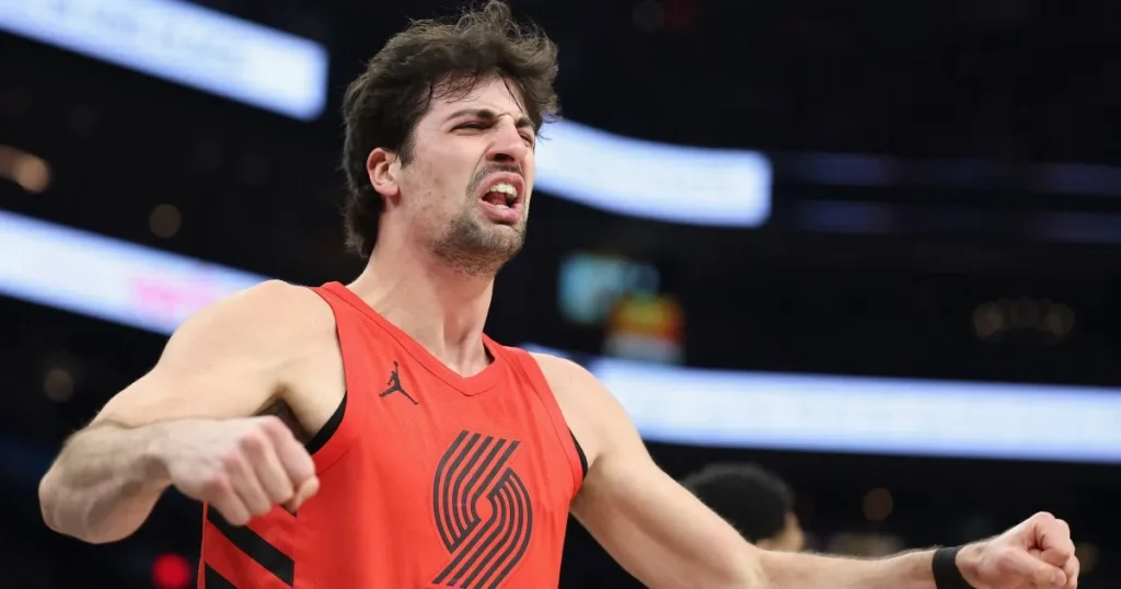 Le nombre de points marqués par Deni Avdija pour qualifier les Trail Blazers en playoffs NBA