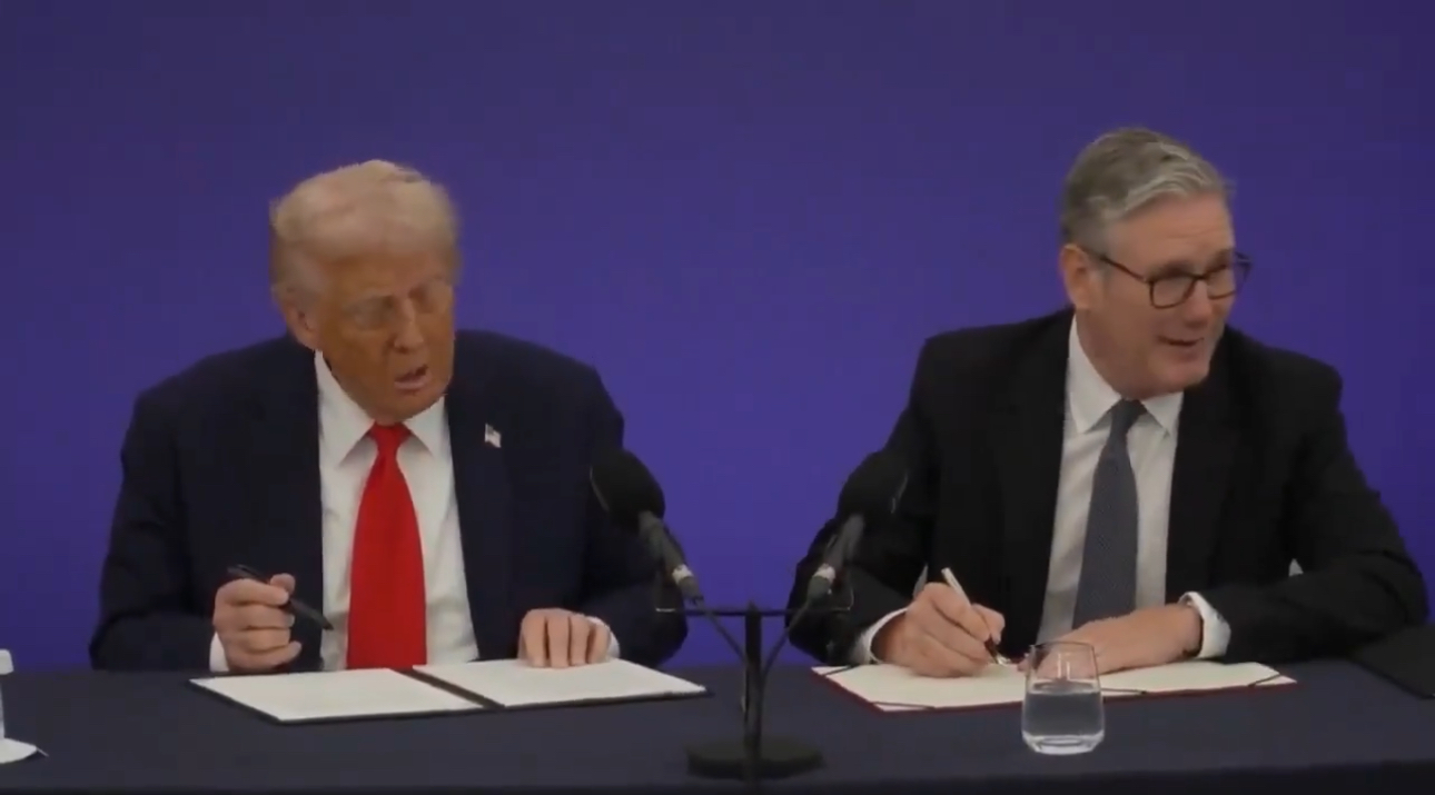 Le plafond tarifaire menacé par Donald Trump face au refus de Keir Starmer d’intervenir en Iran