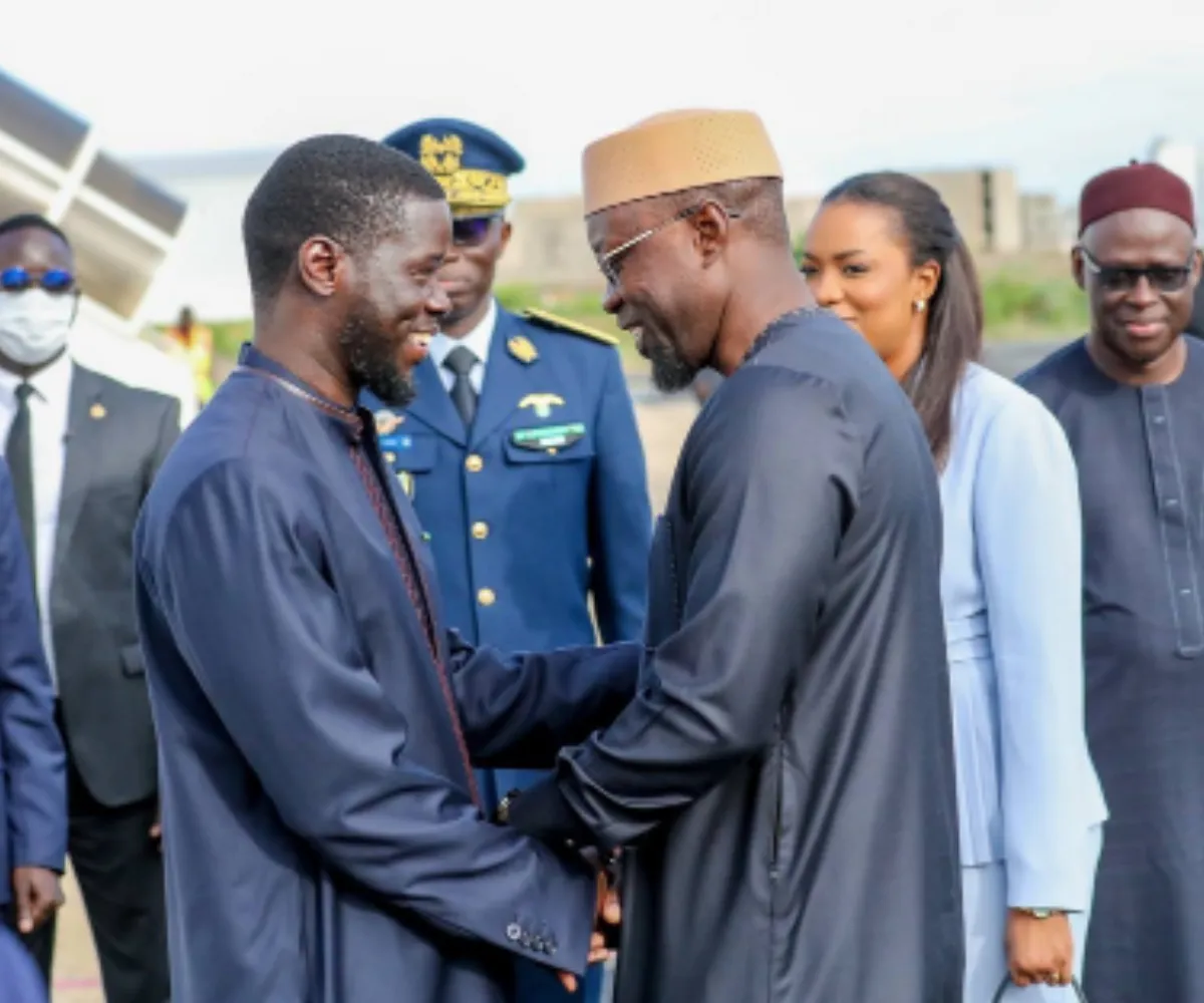 Urgent : Ousmane Sonko démis de ses fonctions de Premier ministre par le président Diomaye Faye