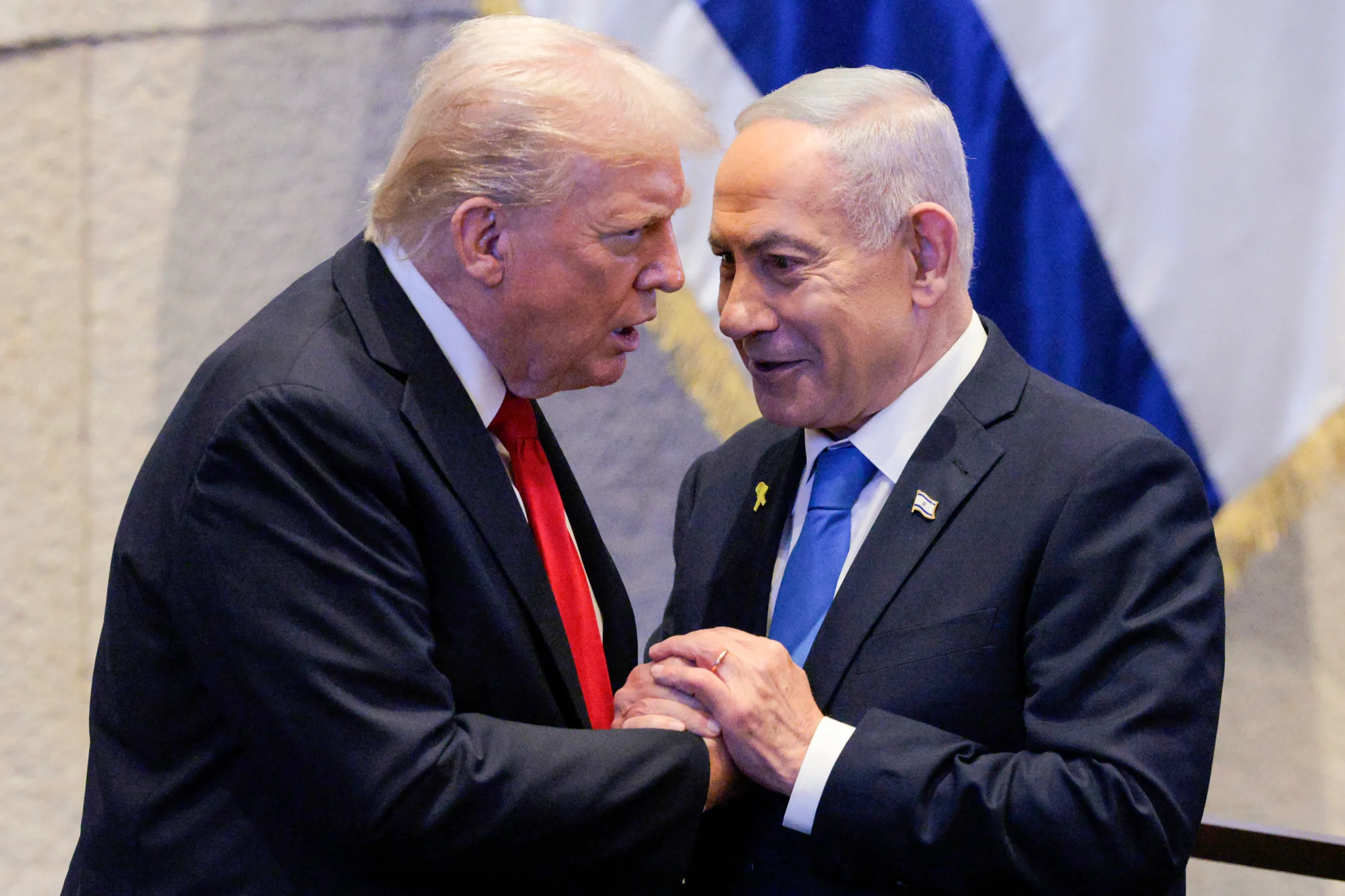 Donald Trump dément la pression d’Israël en Iran, le pays hôte des prochains pourparlers identifié