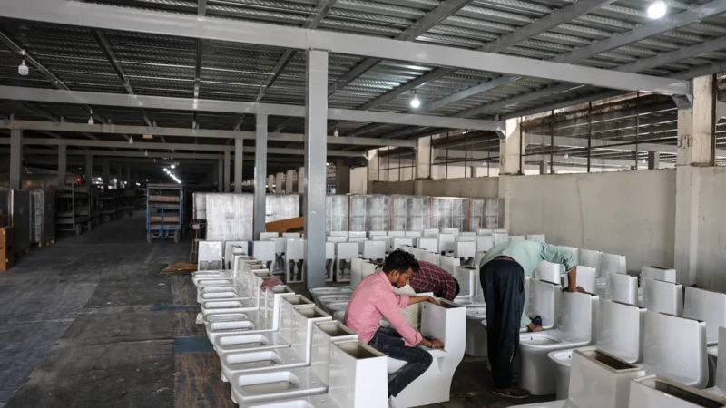 Impact du conflit iranien en Inde et le nombre d&rsquo;usines de céramique contraintes à la fermeture