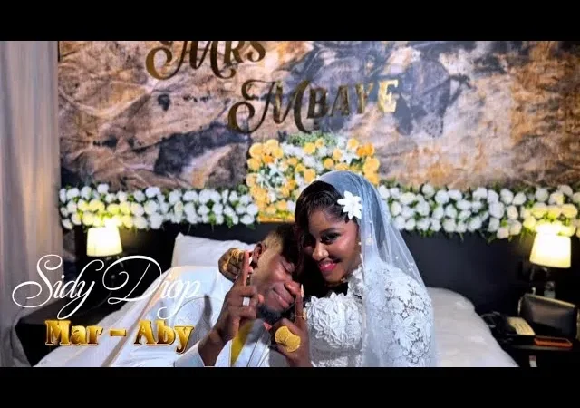 Sidy Diop nomme sa chanson en combinant les prénoms de Mario Mbaye et Aby Lo